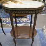 629 6685 LAMP TABLE